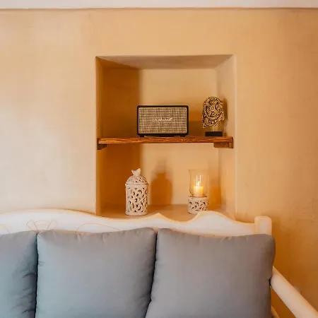 Kythera Secrets Viaradika