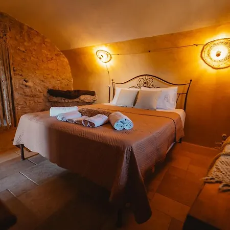 Kythera Secrets Apartment Viaradika