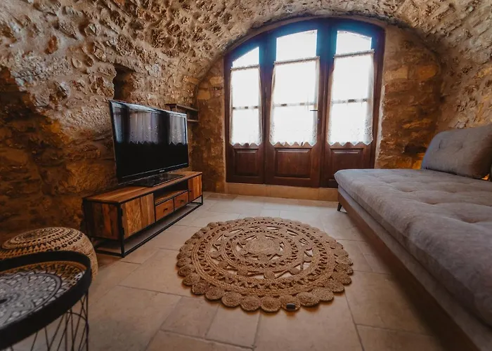 Kythera Secrets Apartment Viaradika